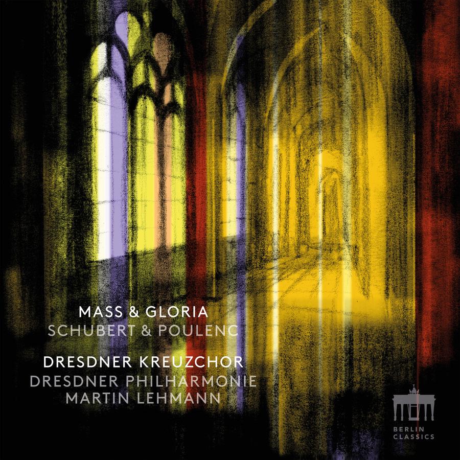 Release-Cover „Mass & Gloria“ mit Dresdner Kreuzchor, Dresdner Philharmonie und Martin Lehmann. Abstrakt wirkender Kirchenraum mit hohen Fenstern und gelbem Lichtschein; dunkle Grün-, Schwarz- und Goldtöne, weiche Unschärfe und sakrale Atmosphäre.